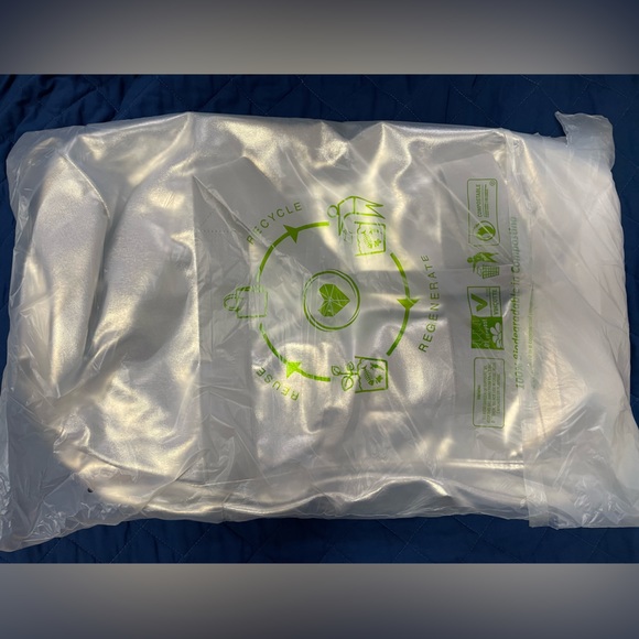 Chipotle Bags Chipotle Duffle Weekender Poshmark